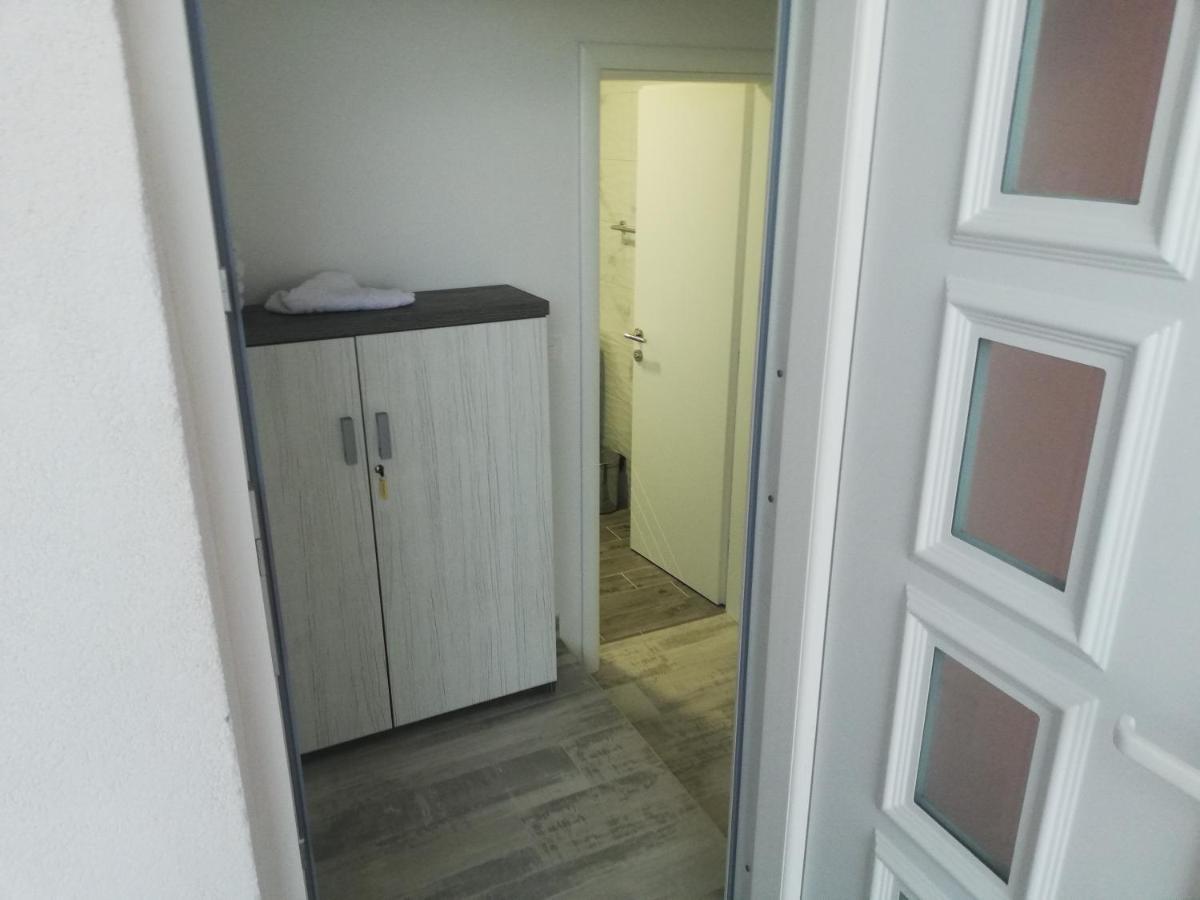 Apartments Villa Ravlic 马卡尔斯卡 外观 照片